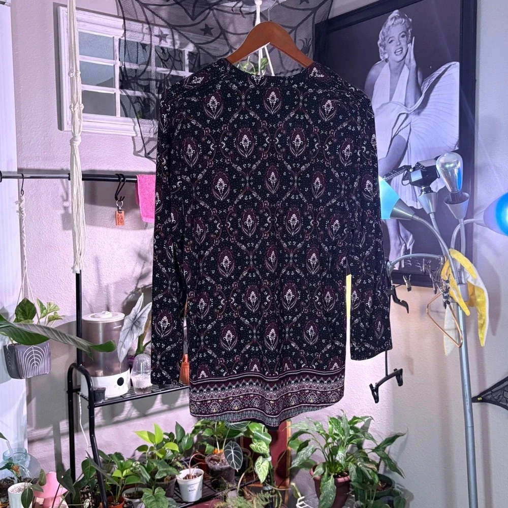 Daniel Rainn Blouse Women XL Black Burgundy Paisley Lace Trim Boho Top